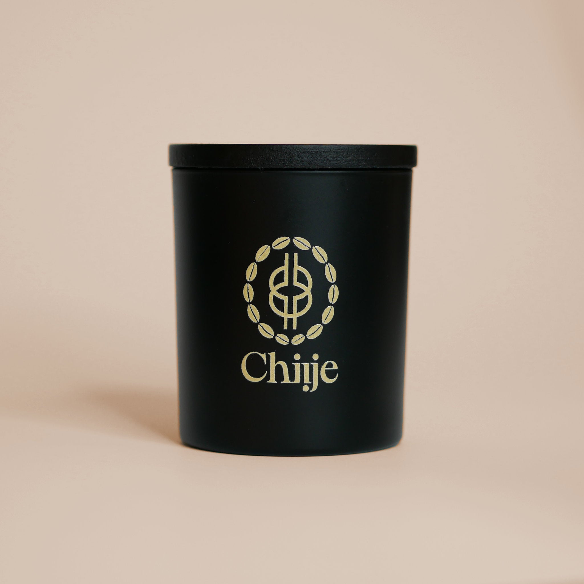 Nº20 Scandalwood - Signature Candle