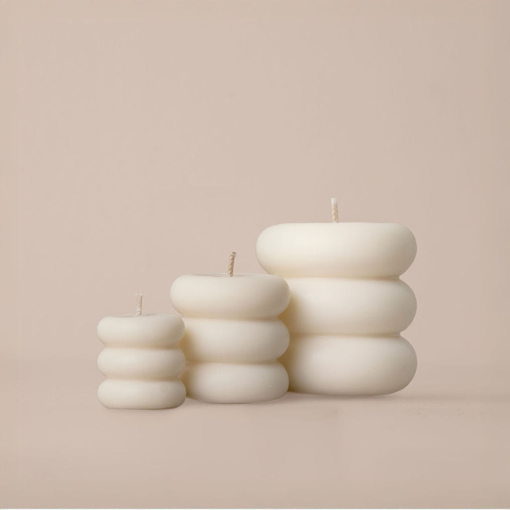 Hand-poured sculptural candles in the Nordic Becoming 020 form
